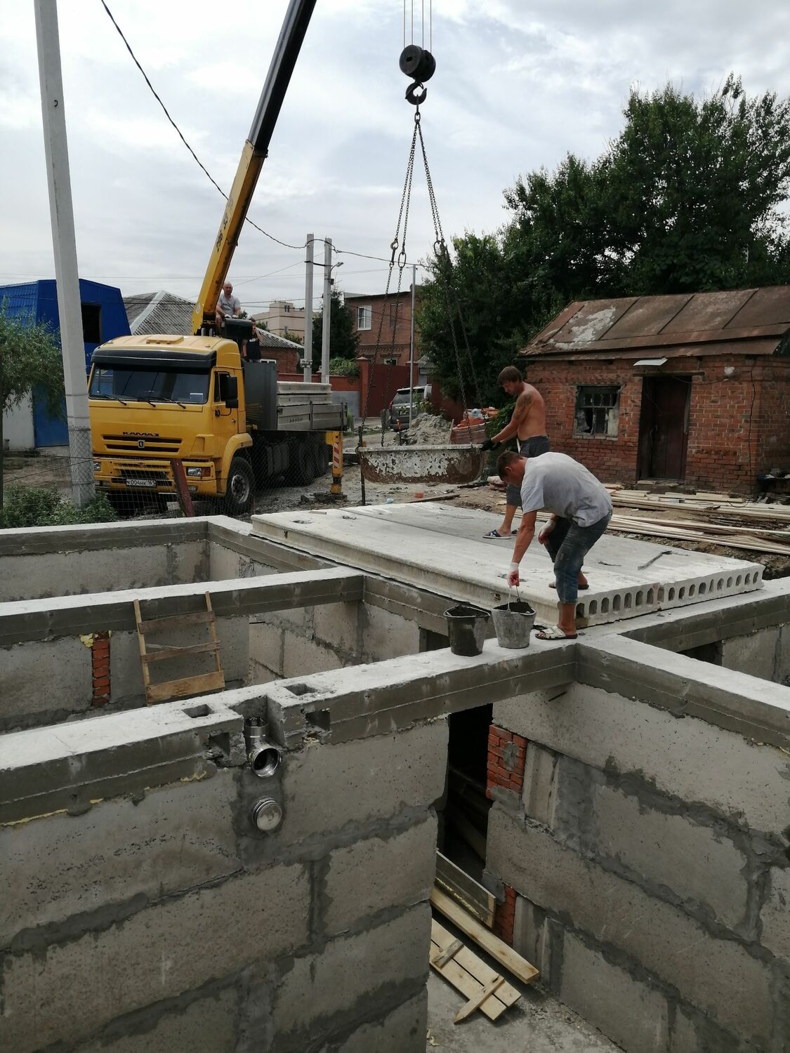 Строительство